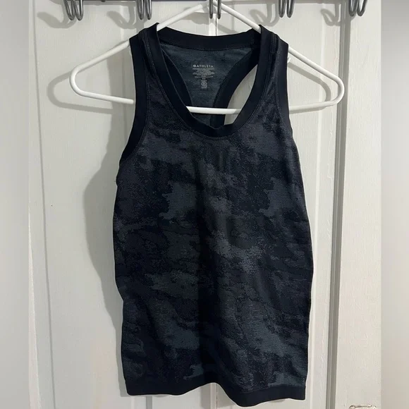 Athleta Women’s Momentum Camo Racerback Tank Top - Picture 2 of 5